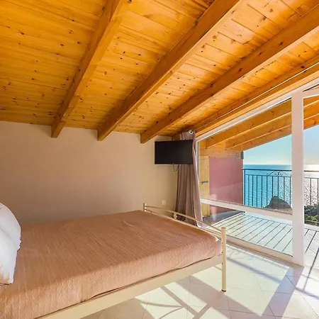 Luxury Loft With Pool - Beach, Corfu Apartment *