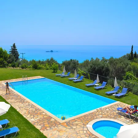 Apartment Luxury Loft With Pool - Beach, Corfu *